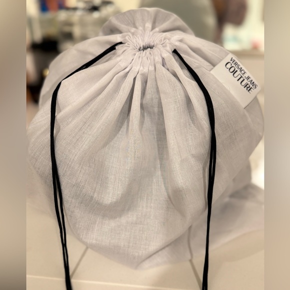 Versace jeans couture purse - Picture 9 of 10